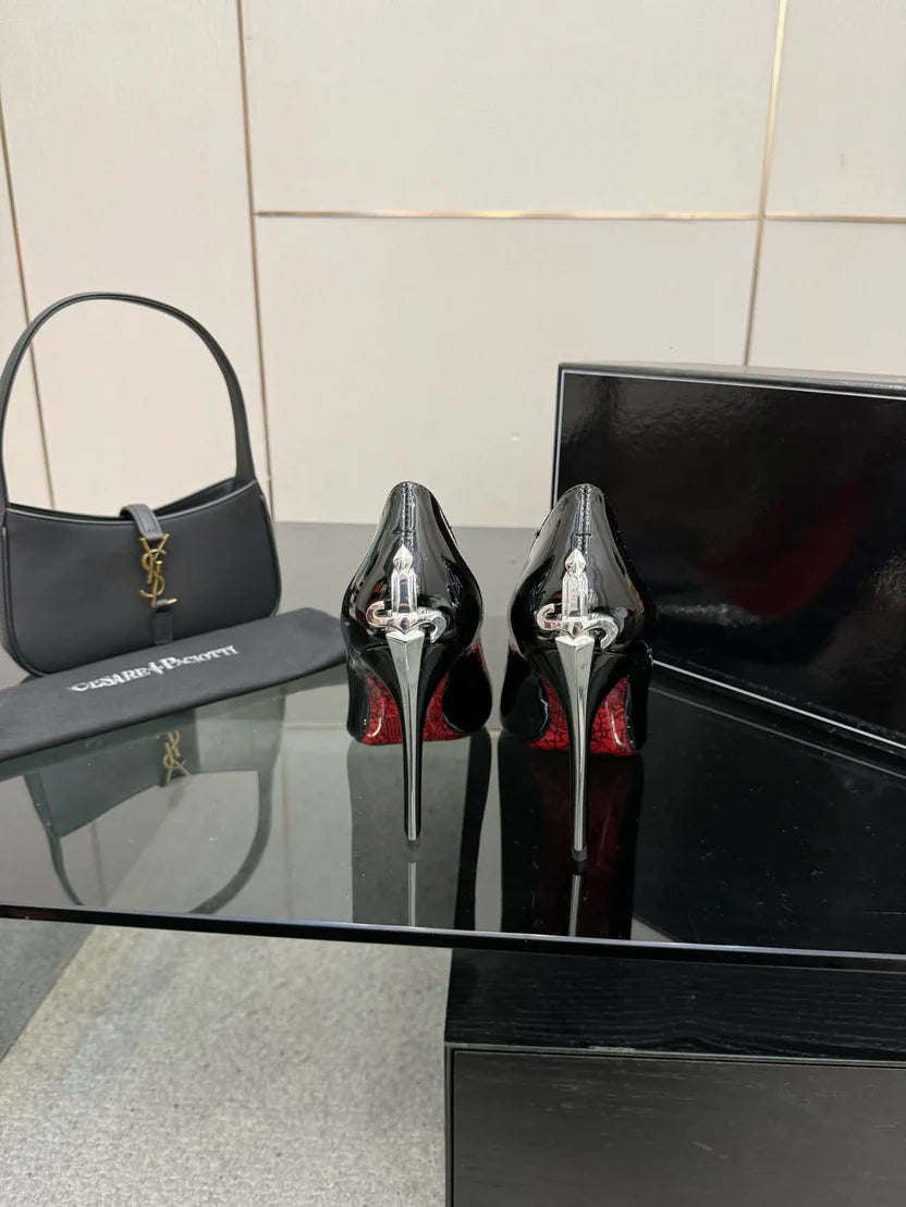 Black Red Pointed-Toe